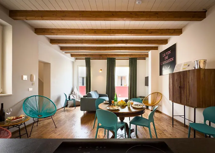 Maison Rouge Ortigia