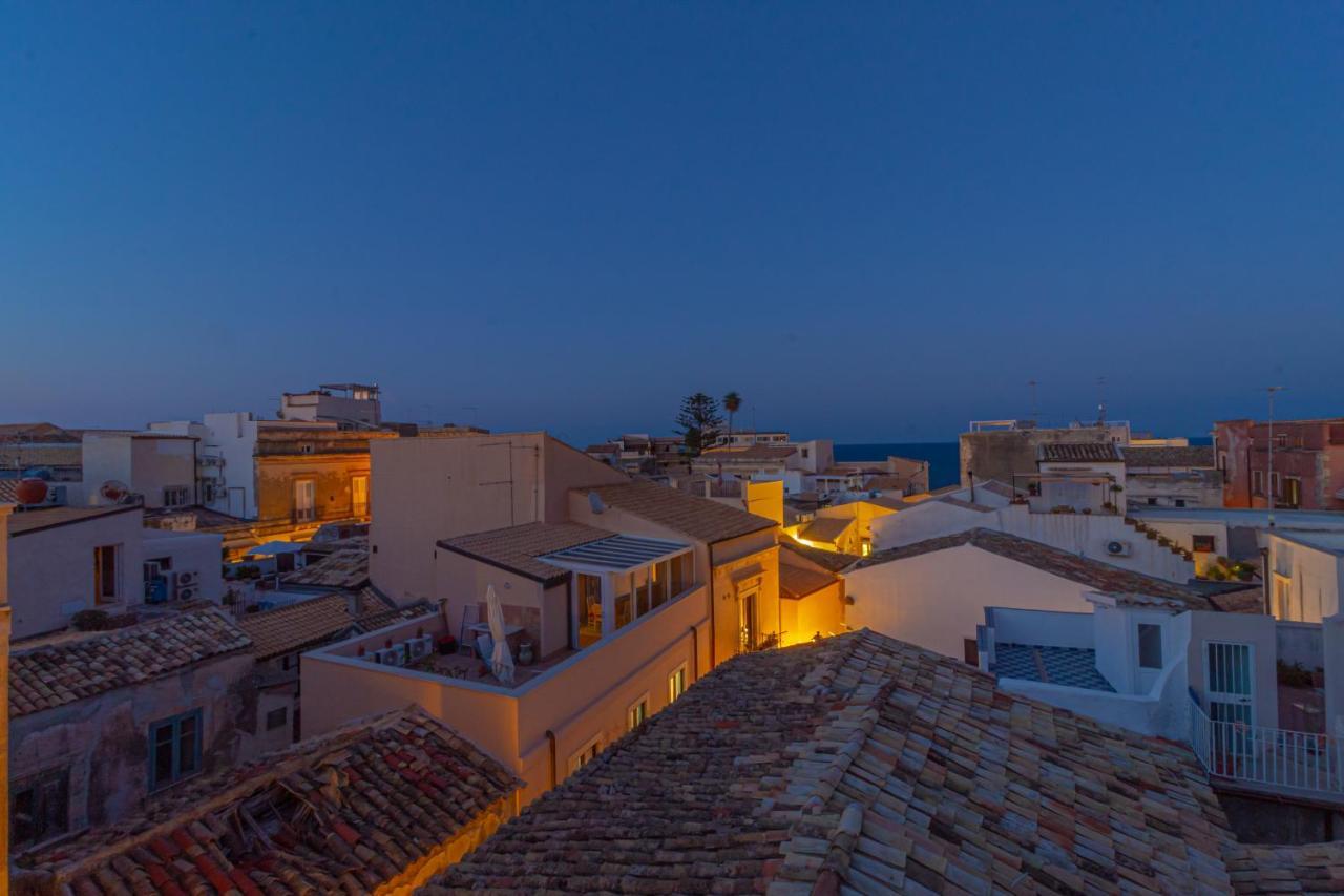 Maison Rouge Ortigia Syracuse