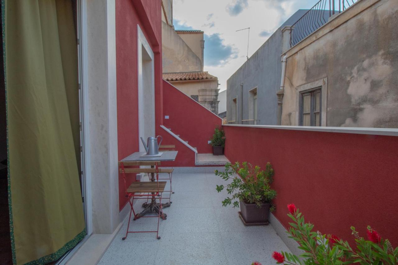 Maison Rouge Ortigia Casa vacanze *