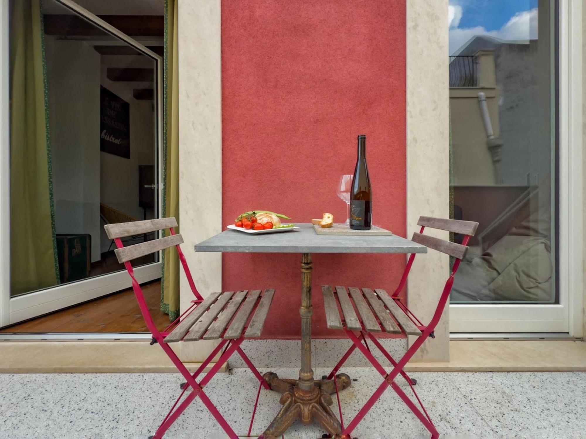 Maison Rouge Ortigia Syracuse